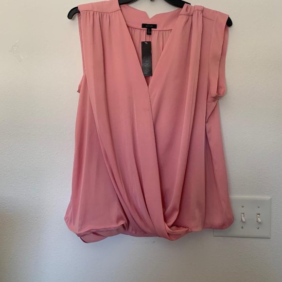 PRIVE BLOUSE - Picture 2 of 3